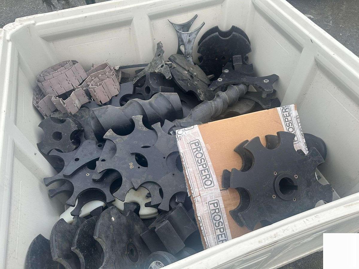 Used Used GAI 8/1 Monoblock Filler Corker