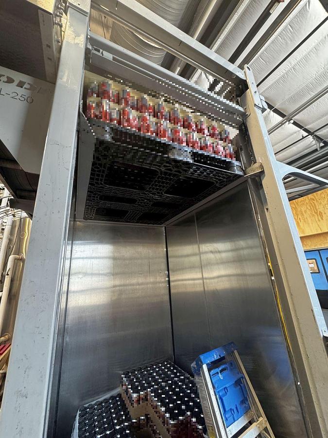 Used Used CODI CCL45 can filling line