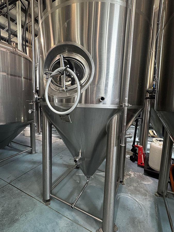 Used (2) Available - Used SK Prospero 30 bbl / 930Gal jacketed conical fermenters