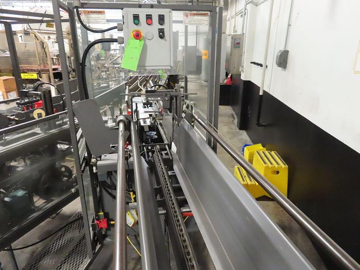 Used Used Pearson Packaging 4/6 Pack carrier erector and stuffer line