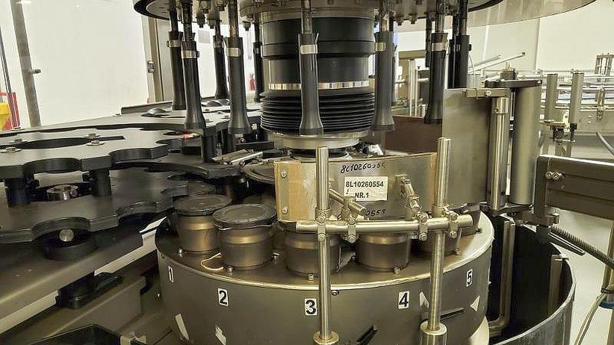 Used Used Sacmi Kube K20 rotary modular pressure sensitive labeler