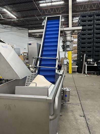 Used Used Kreuzmayr apple/fruit press line