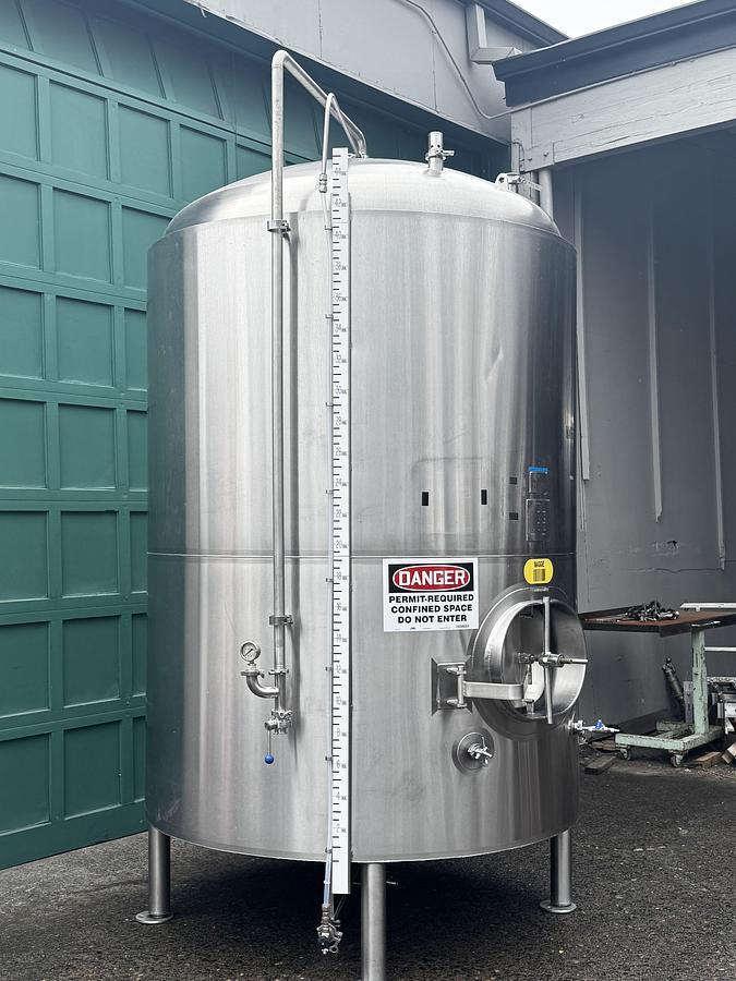 Used Used JVNW 40 / 1230 Gal Jacketed High Pressure Brite Tank