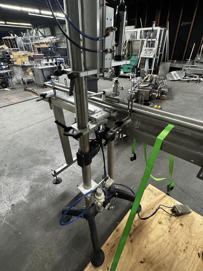 Used Inline Filling Systems 4 Head Semi-automatic Filler FOFBT-4