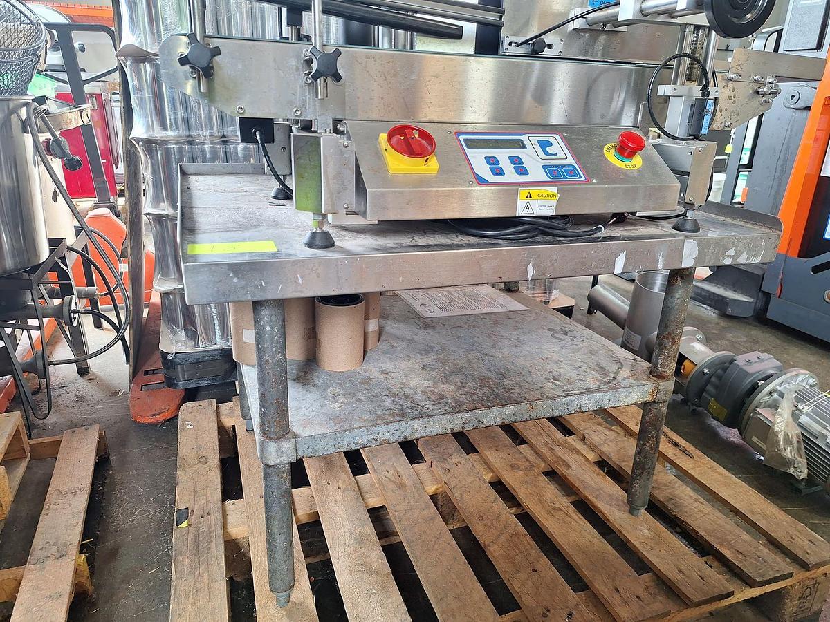 Used Used Pack Leader ELF50 (SPS - 104) Pressure Sensitive Labeler
