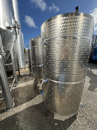 Used (3) available - Used Vintner Vault 1080L/ 285Gal closed top jacketed fermenter