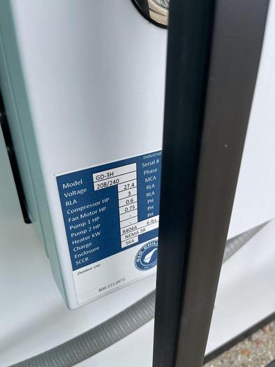 Used Used G&D 3hp Packaged chiller - 1 phase - 