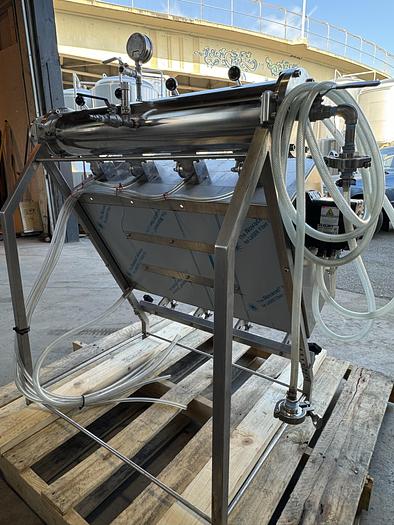 Used Used Criveller manual carbonated bottle filler - 4 head