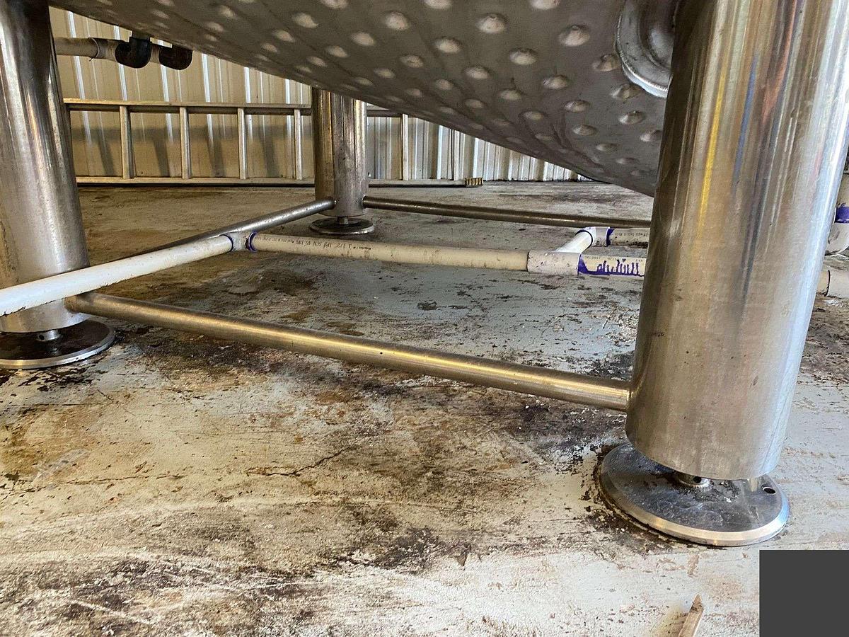 Used (2) available -Glacier 4100 Gallon jacketed brite/storage tanks