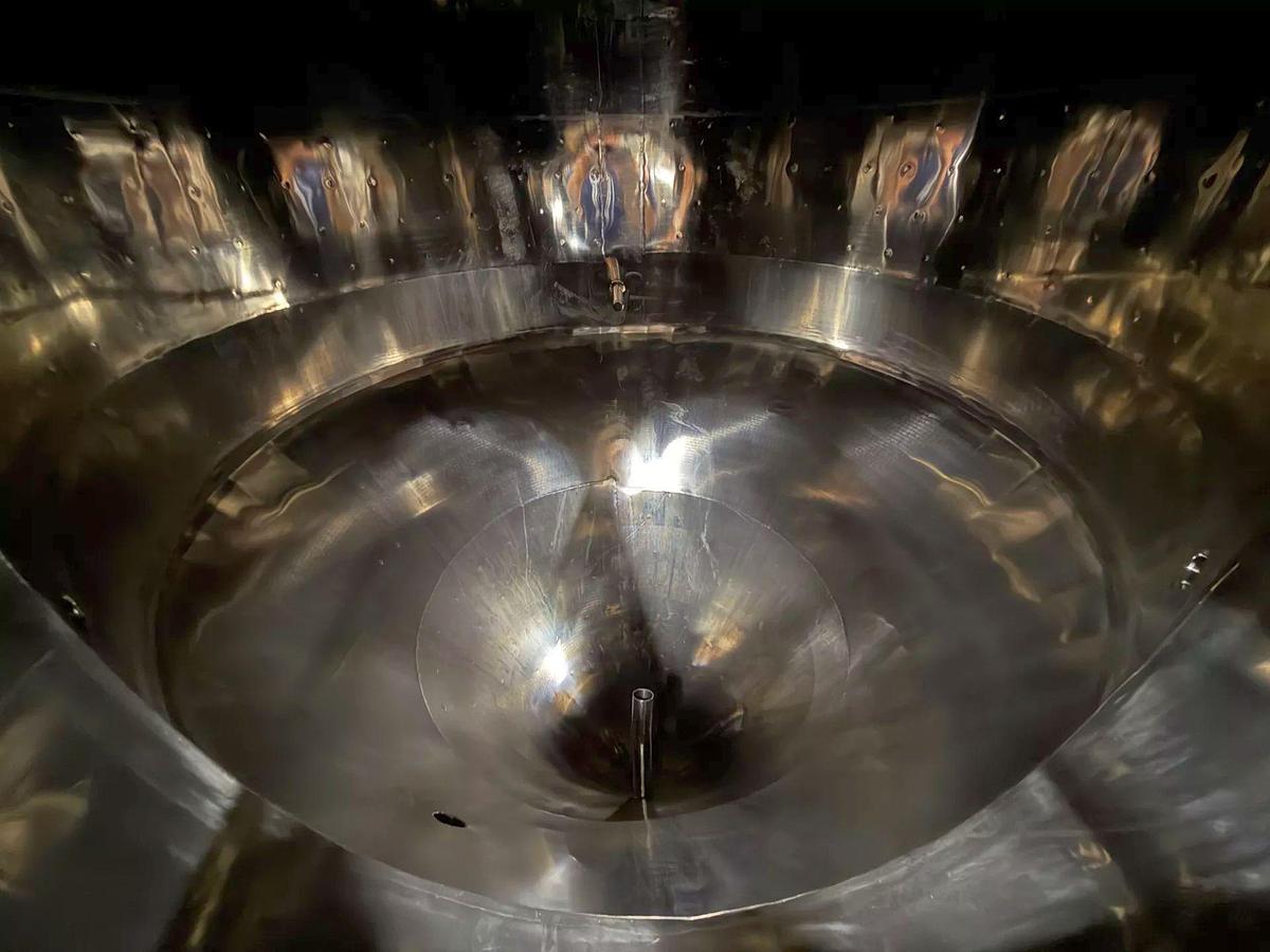 Used (1) Available - Used Glacier Tanks 20 bbl / 620Gal jacketed conical fermenter / storage tank