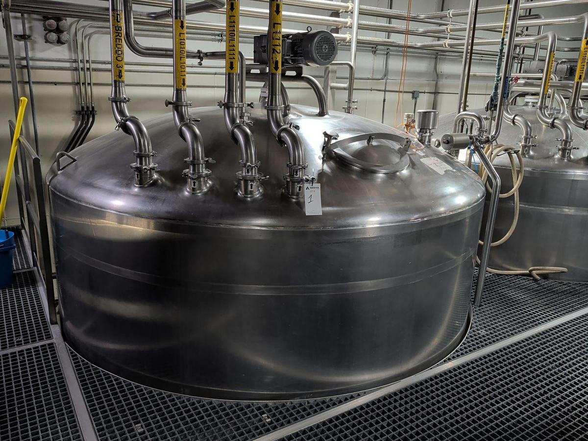 Used (6) Available - 2008 Feldmeier 5000 Gallon Insulated Dome Top Mix Tank