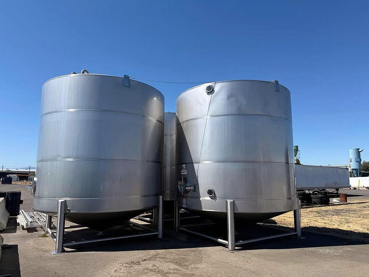 Used (3) available - Used JV Northwest 10,000 Gallon single wall closed top storage/batch/blend tanks
