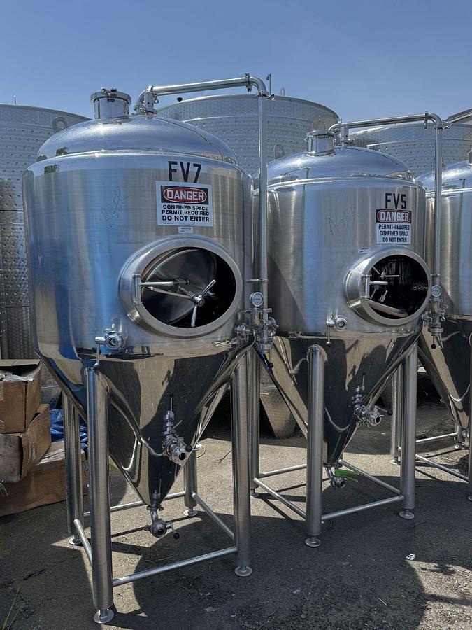 Used (3) Available - Used 7bbl / 217 Gal conical jacketed Glacier Tank fermenters