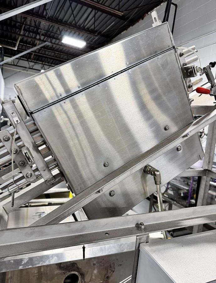 Used A&E Conveyor Systems Pur-Rinse air rinser