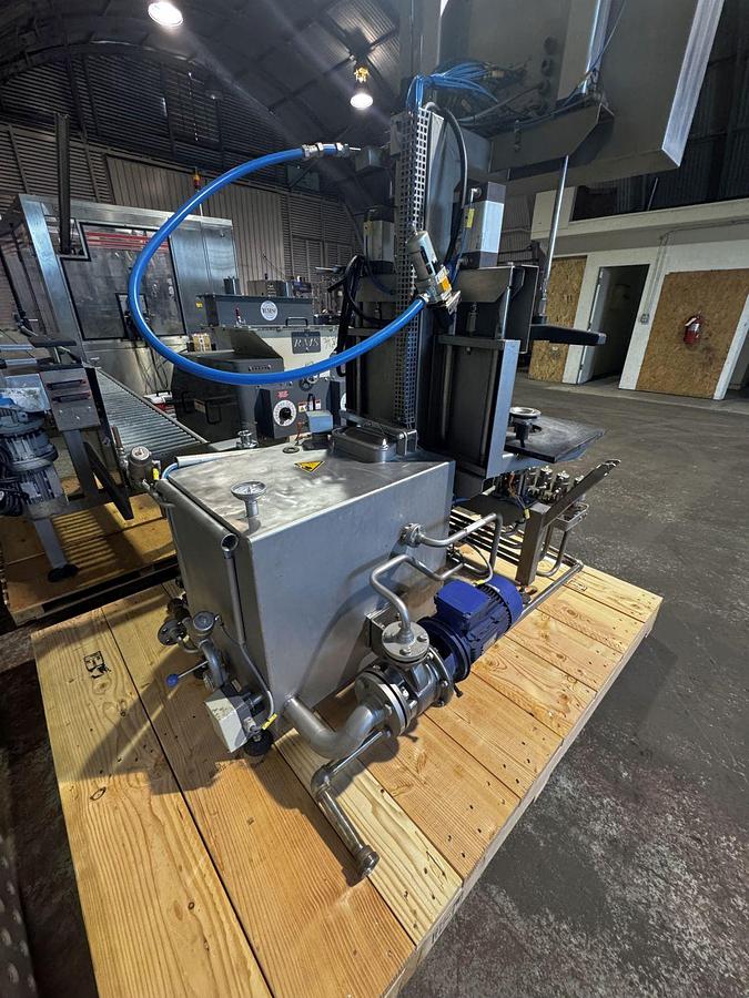 Used Used KHS Innokeg KegBoy keg cleaner/filler