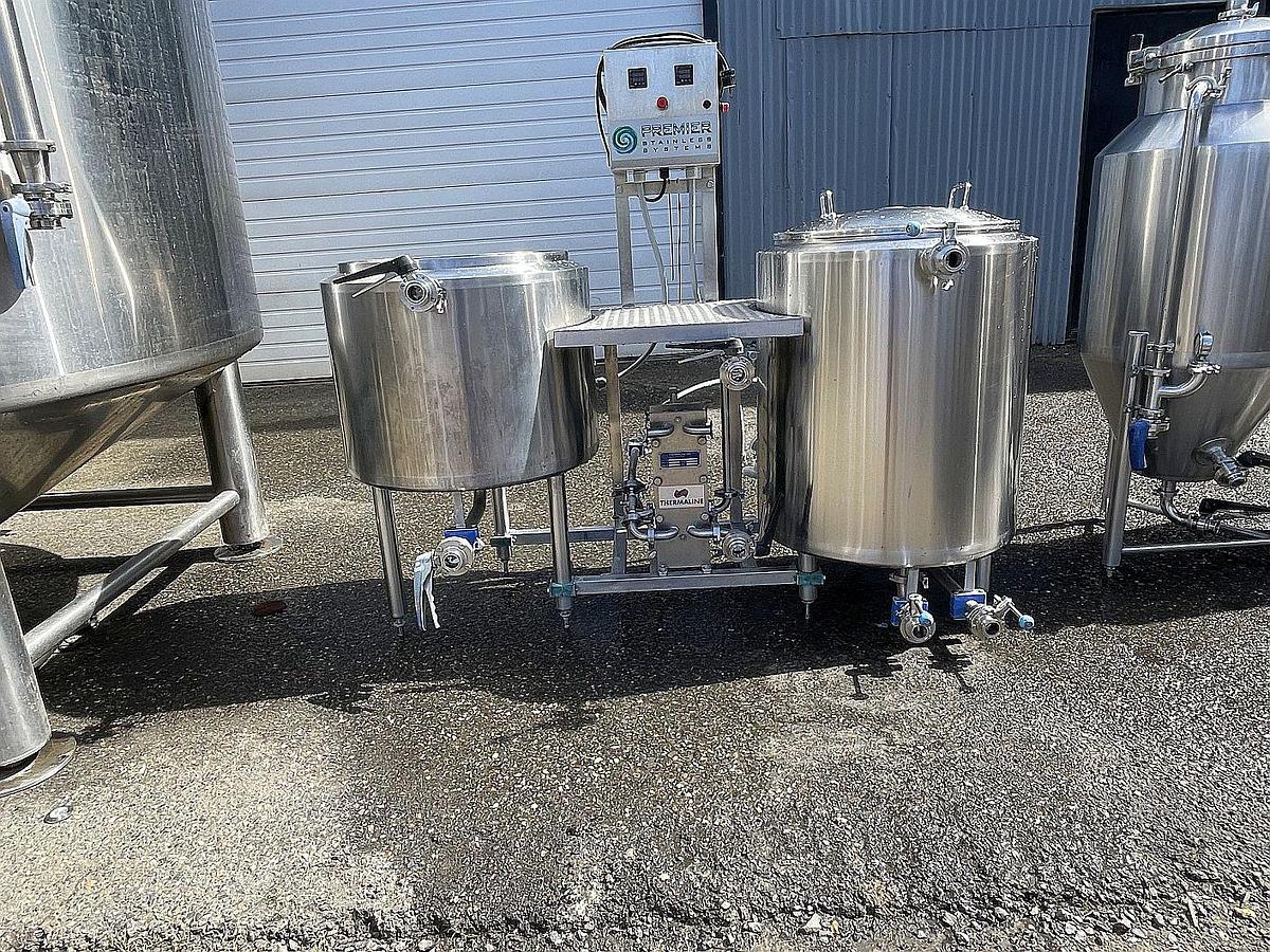 Used Used Premier Stainless 1 bbl Pilot brewhouse - steam heated