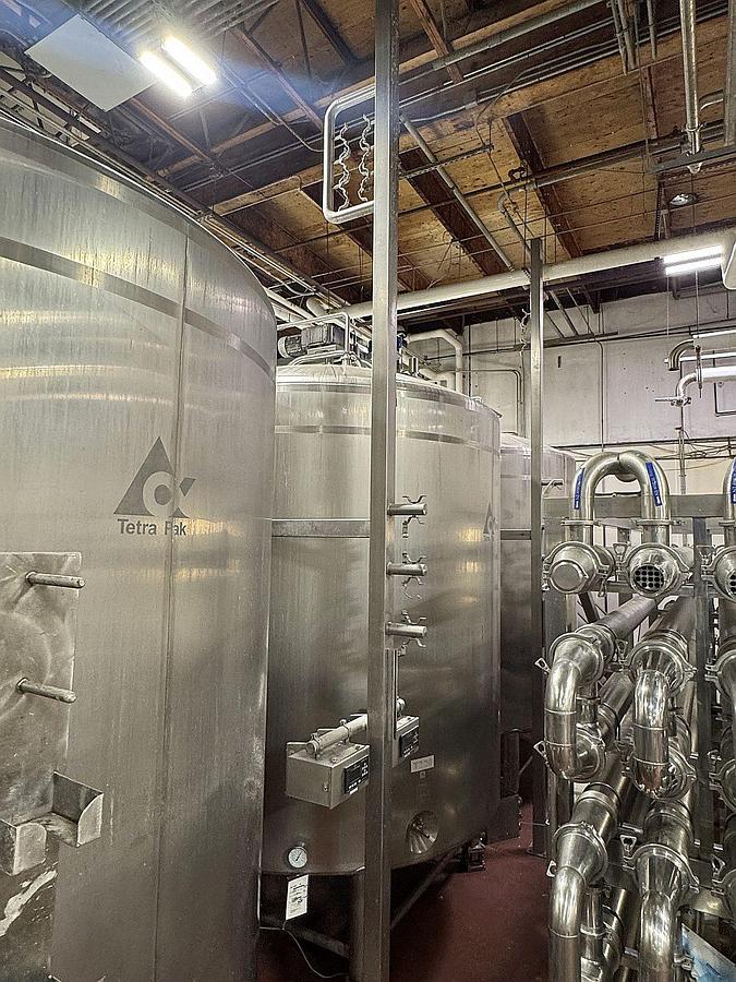 Used (6) Available - Feldmeier 5000 Gallon Insulated Dome Top Mix Tank