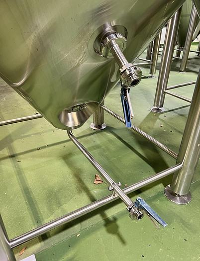 Used Used Lehui 30 bbl / 930Gal ASME 30 psi conical fermenter - Jacketed vessel