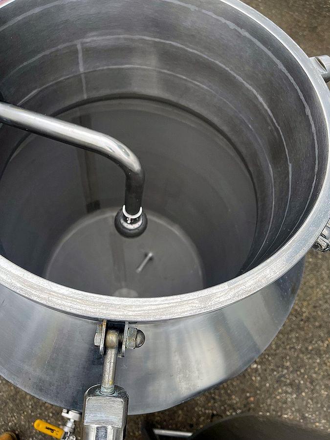 Used Used Premier Stainless 1 bbl Pilot brewhouse - steam heated