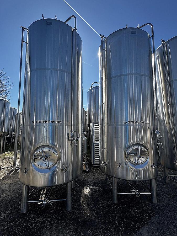 Used (3) Available - Used JT Brewing 40 bbl / 1240 Gal jacketed brite tanks