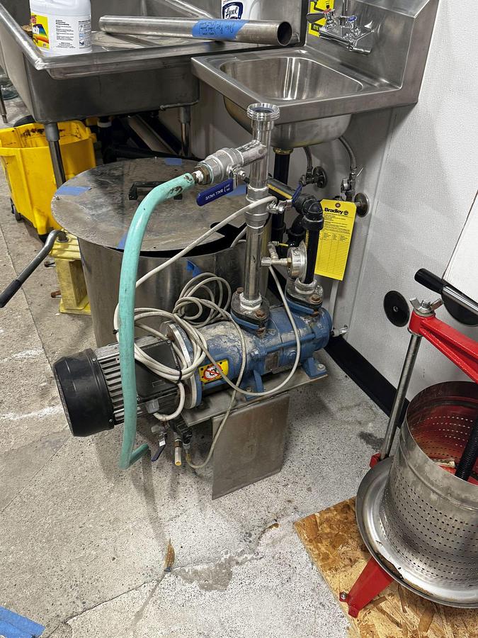 Used Used CIME Gold 6-6-1 Counter Pressure Bottle Filling Line