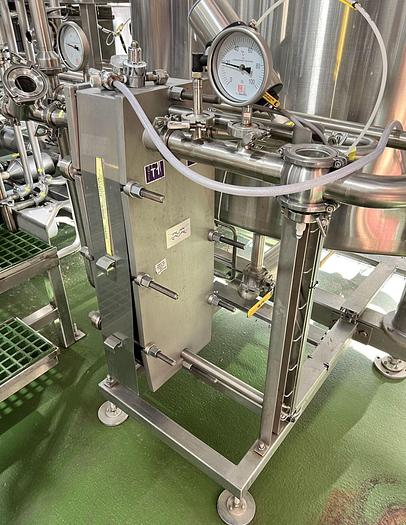 Used Used Lehui 15 bbl skid mounted steam brewhouse