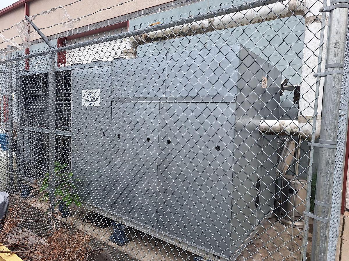 Used Used Pro Chiller 24 hp glycol chiller - PM212F6R4550-A-VC