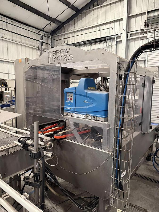 Used Used Switchback model AI-2H BP200 Brewpack 200 high speed cartoner