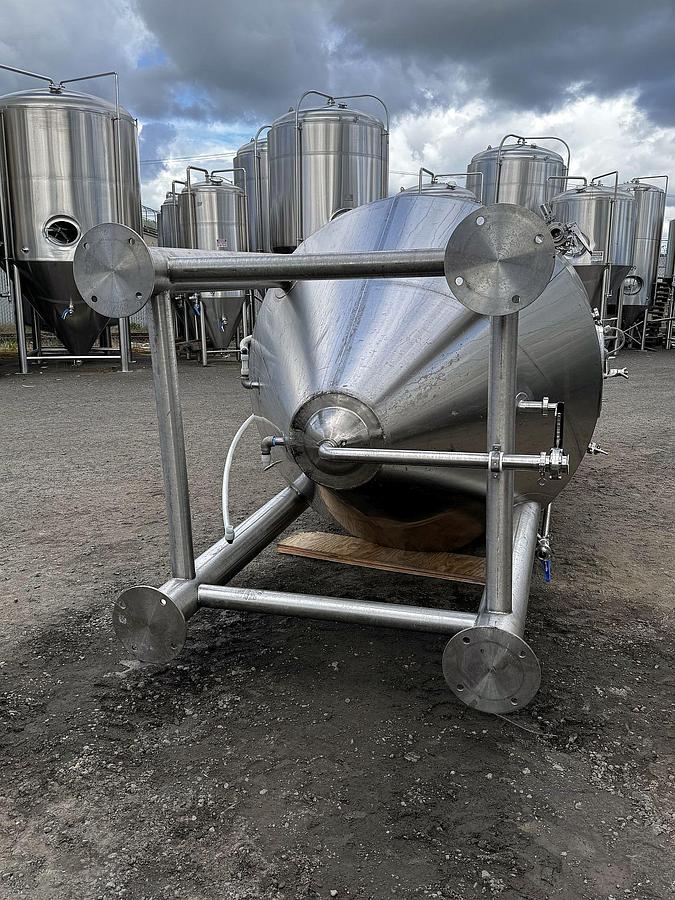 Used (1) Available - Used Marks Fabrication 60 bbl / 1860 Gal Jacketed Brite Tanks