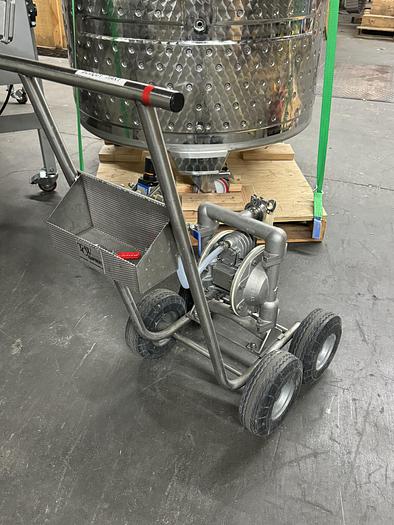 Used VersaMatic E1587X7590 ATEX Double Diaphragm Pump