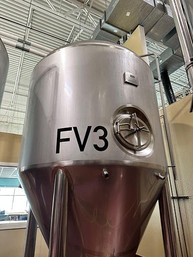 Used (4) Available - Used IDD 50 Bbl/60HL (1550Gal) Jacketed Conical Fermenter