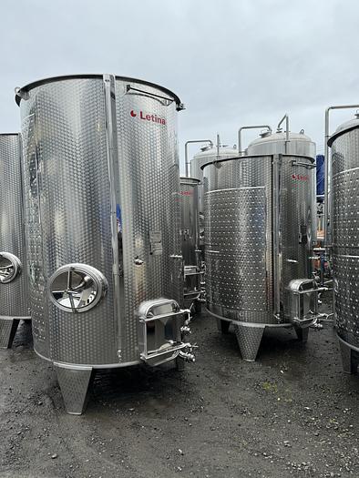 Letina 4900L/1300Gal jacketed VC tank