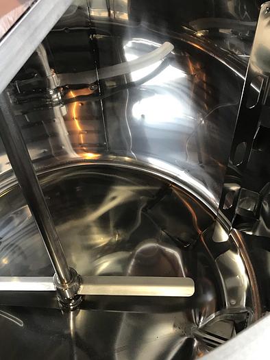 New Stock Letina 265 Gallon / 1000L Jacketed Mix Tank With Wheels