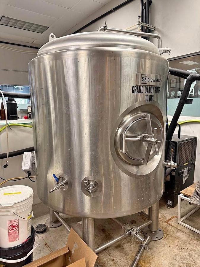 Used (2) available - Used SS Brewtech 10 bbl/ 310Gal jacketed brite/storage tanks