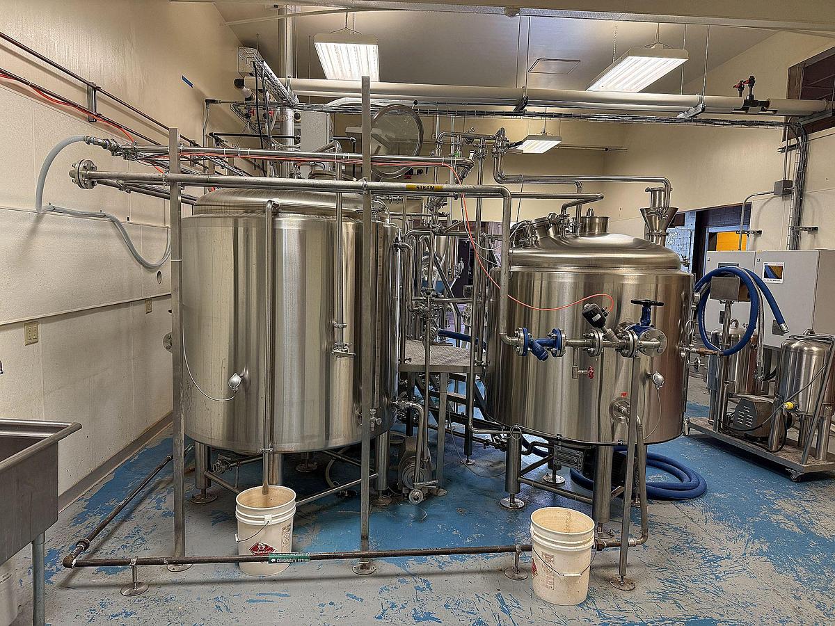Used Used 5bbl Brewhouse with Cellar