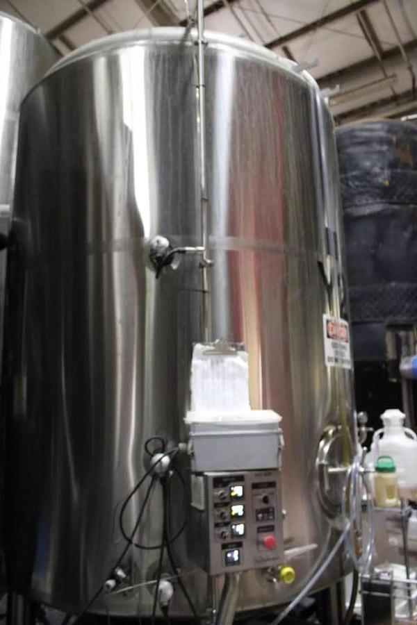 Used Used SS Brewtech Yeast Brink with controls - Approx 900 Gallon