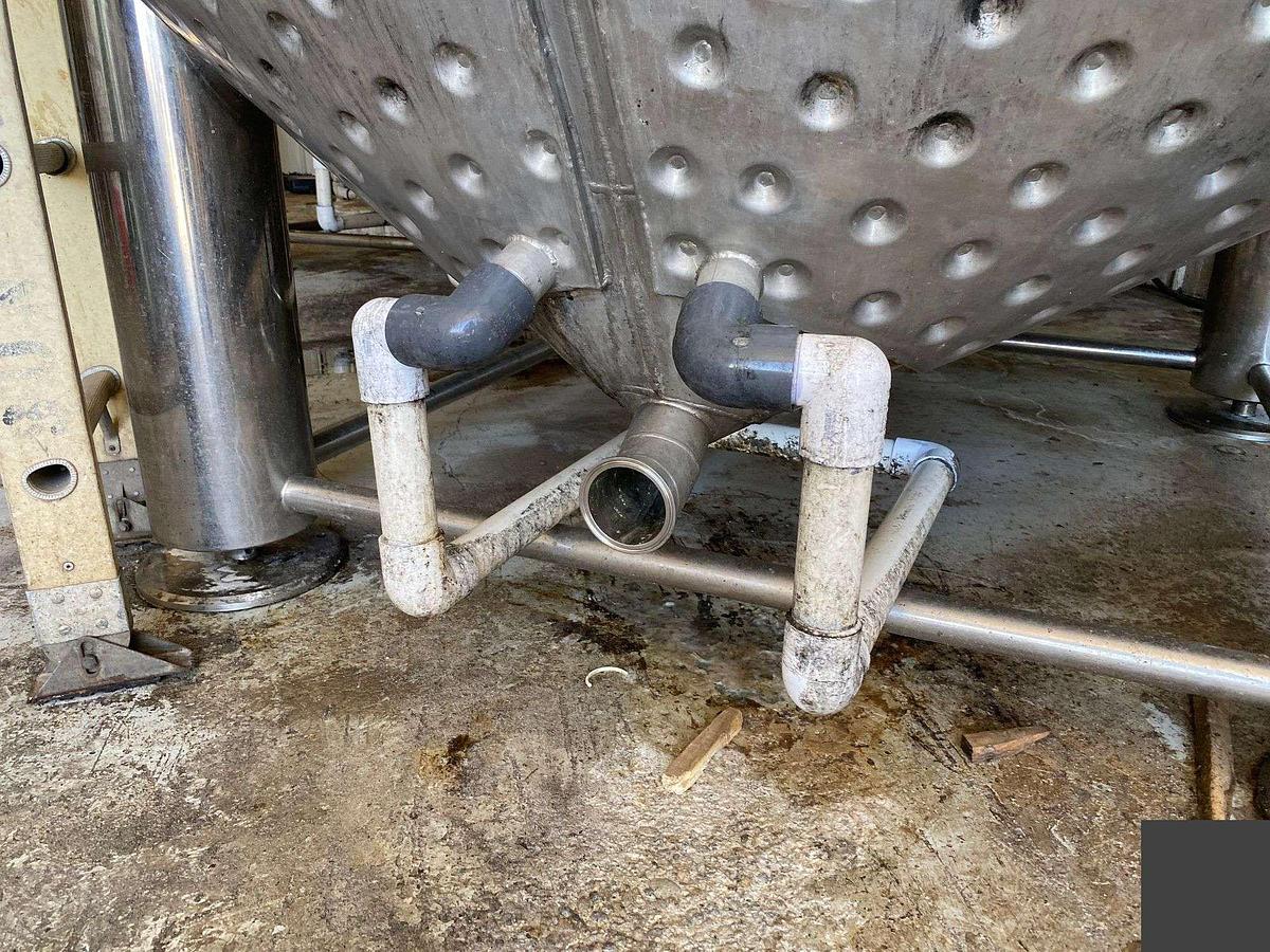 Used (2) available -Glacier 4100 Gallon jacketed brite/storage tanks