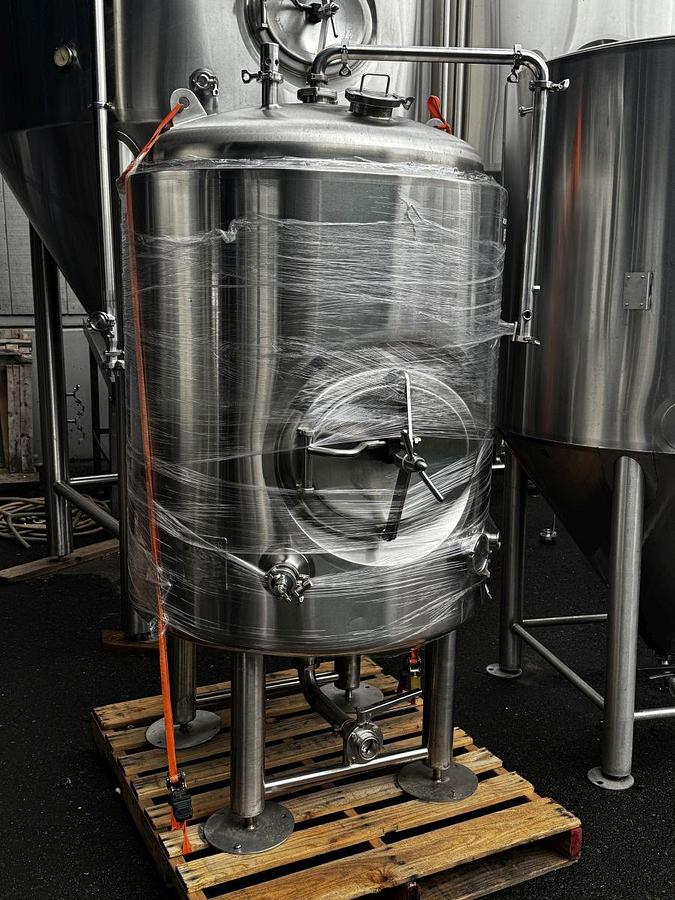 Used USed Premier Stainless 5 bbl Jacketed Brite Tank