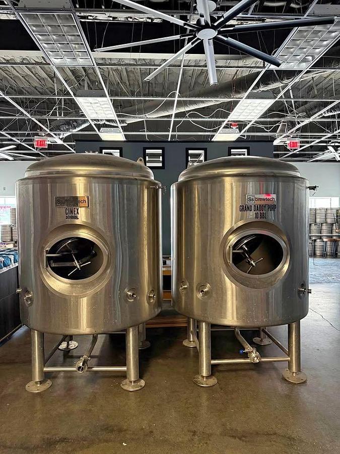 Used (2) available - Used SS Brewtech 10 bbl/ 310Gal jacketed brite/storage tanks