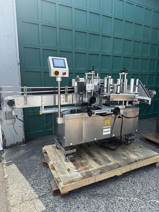Used Used Pack Leader PRO 516 pressure sensitive labeler