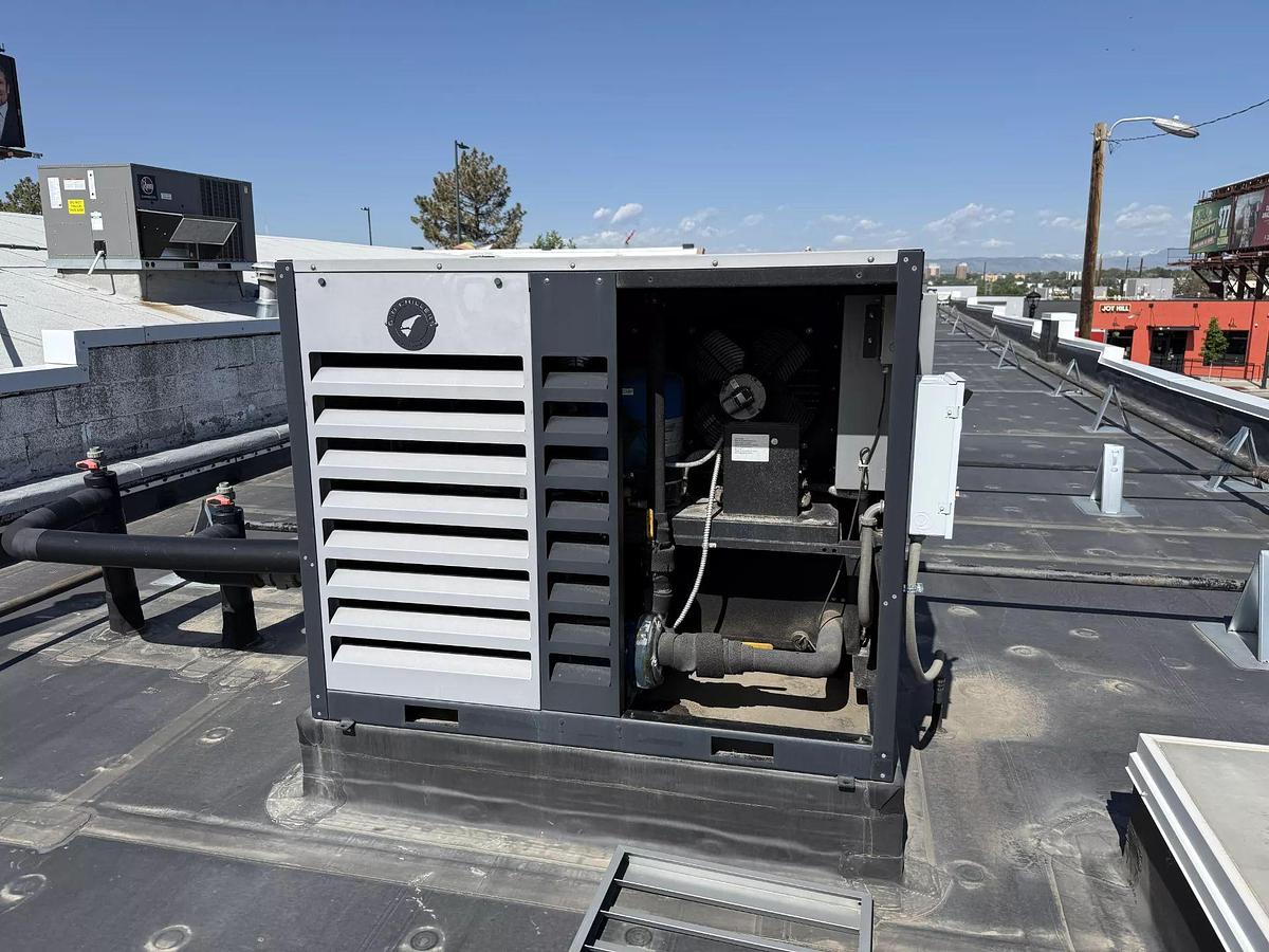 Used Used G&D GD-7H glycol chiller
