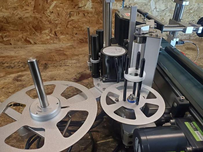 Used Used Pack Leader ELF50 Pressure Sensitive Labeler