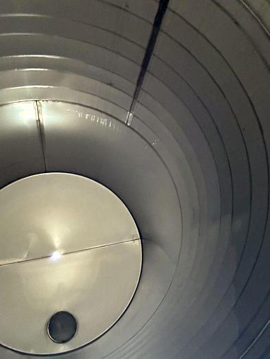 Used USed 2520 Gallon Jacketed fermenter/ storage tank