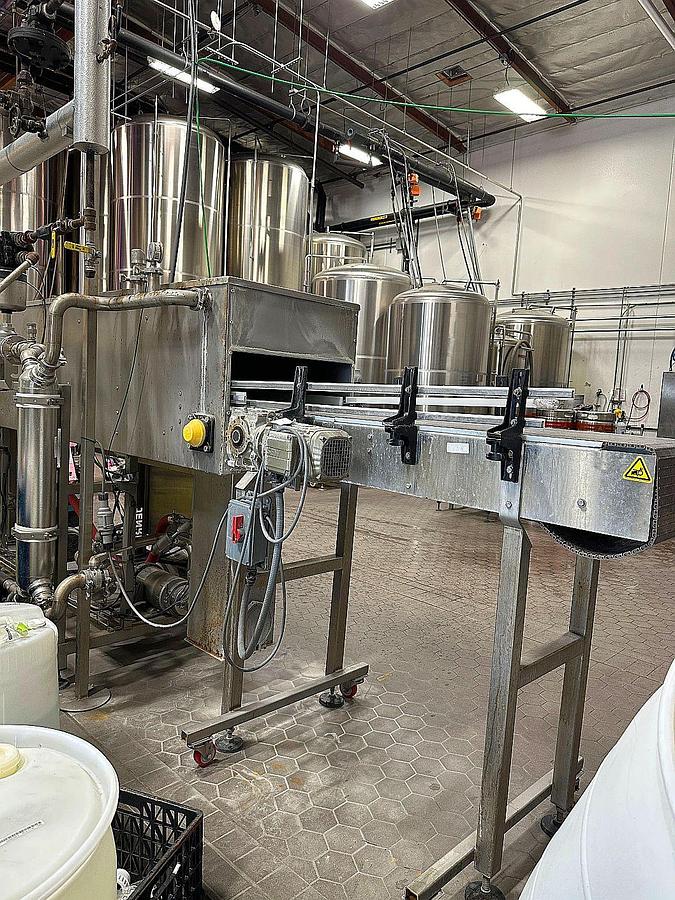 Used Used Jenrey J25P Tunnel Pasteurizer