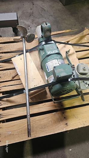 Used Lightnin X5P Portable agitator