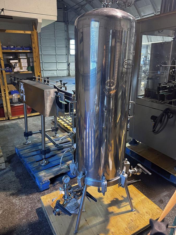 Used Used Pall WSFZ164 Lenticular Filter Housing