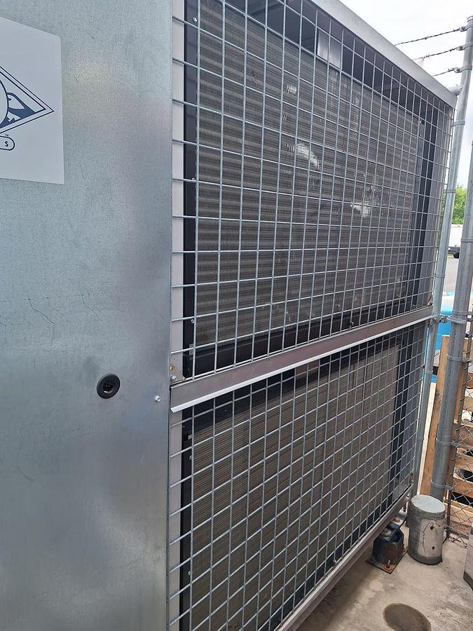 Used Used Pro Chiller 24 hp glycol chiller - PM212F6R4550-A-VC
