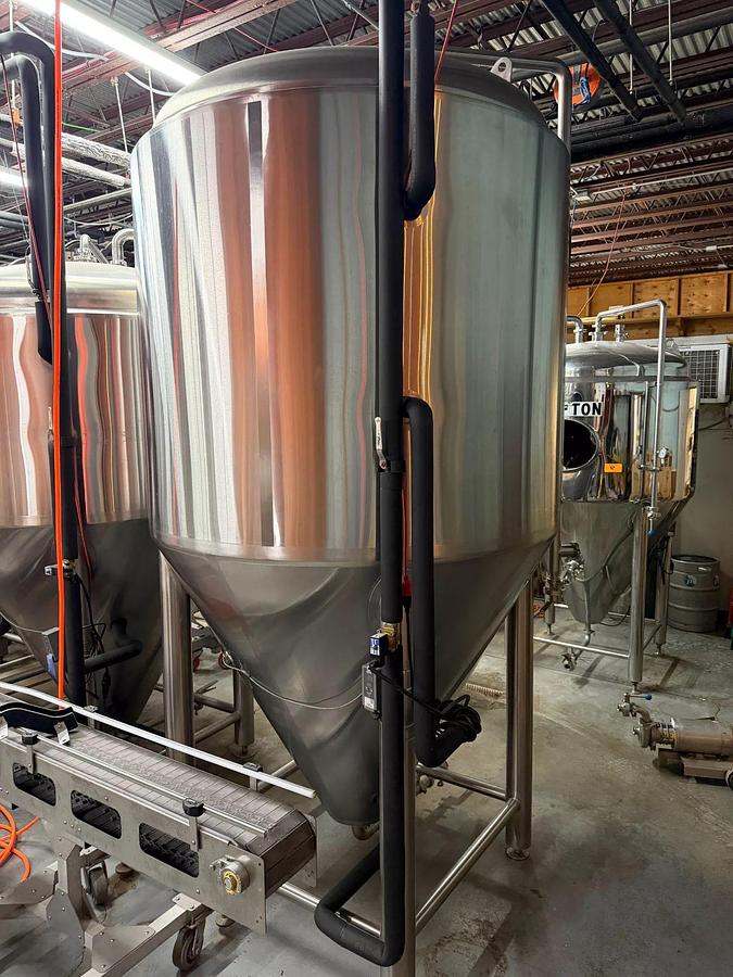 Used (1) Available - Used GW Kent 20 bbl / 620Gal jacketed conical fermenter / storage tank