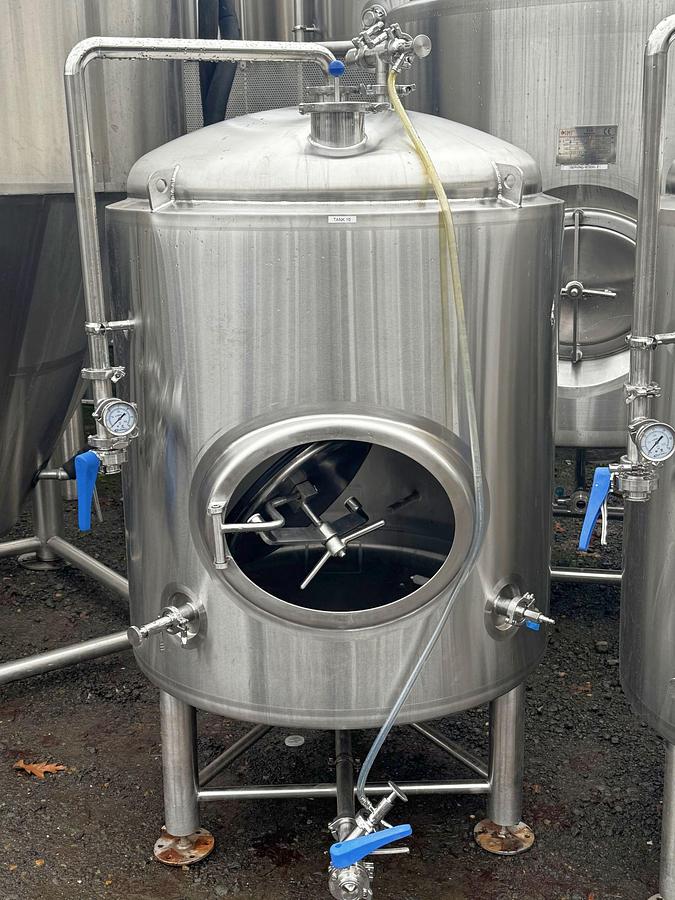 Used (4) Available - Used 5 bbl / 155 gal jackete brite/ storage tanks