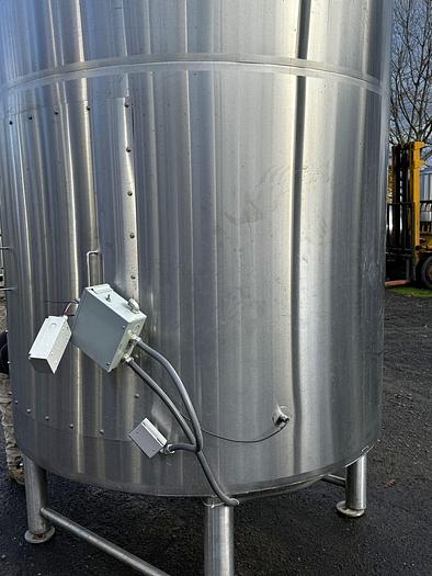 Used Used Pioneer 65 bbl Insulated tank with heat (2) heat Panels